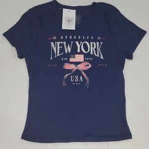 Chic Navy New York Graphic Tee